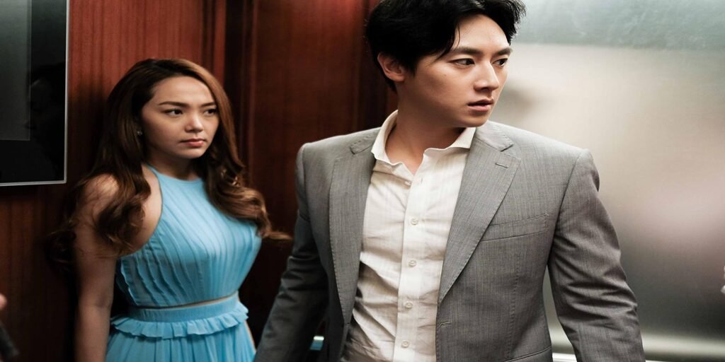 Hannah and Jenny's contrasting worlds in 200 Pounds Beauty